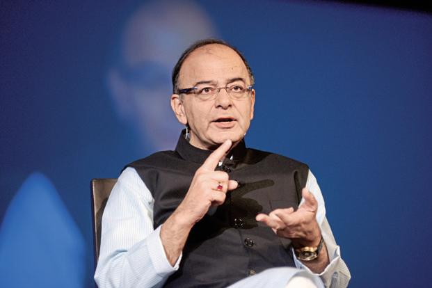 arunjaitelyslipsgetshurtwhileboardinghelicopterinharidwar